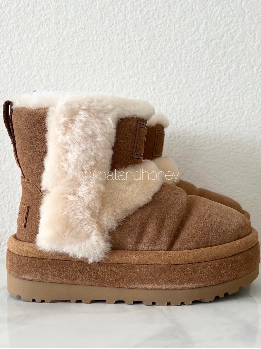 UGG Classic Chillapeak Fluffy Boot